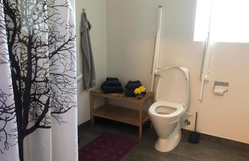 Gudhjem Bed & Breakfast | Yggdrasil Guest Lodge