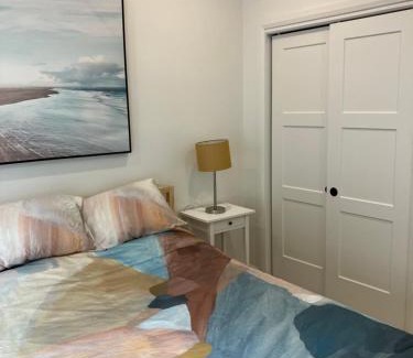 Ste Anne de Beaupre Apartment | Yin et Yang