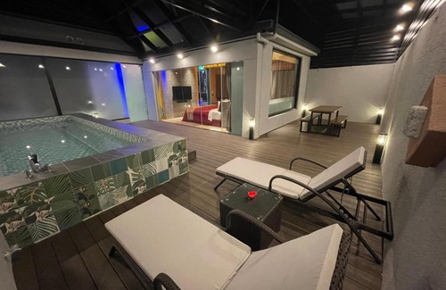 University District Hotel | Yosemite Motel - Chunghua Branch