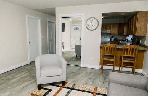 Helena House | You and Fido welcome here!