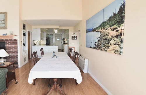 Trenton House | You Can't Get Closer to the Water than This!