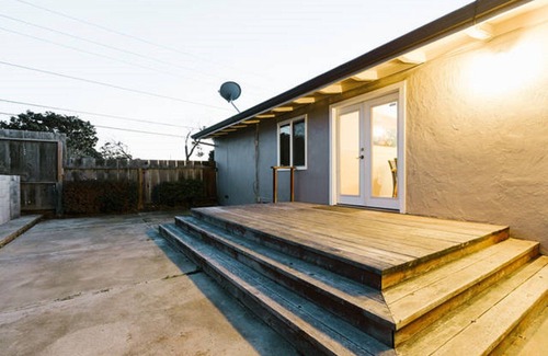 Mescal Corridor NW House | you will love this Craftsman style home