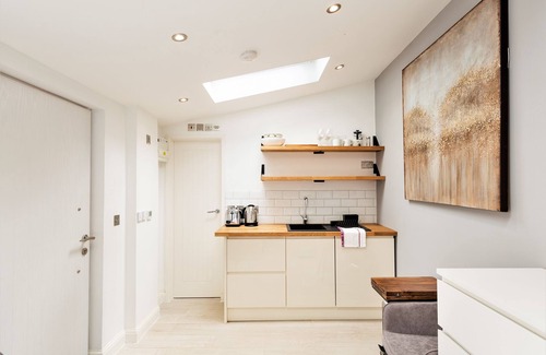 Bristol Villa | Your Apartment | Bristol The Nook