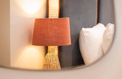 Redcliffe Apartment | Your Apartment Redcliffe Parade No9 I Lower Ground