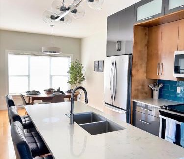 Halifax House | Your Halifax Getaway, Relax and Explore