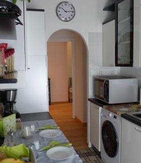 Quartiere XI Portuense Apartment | Your Home at Rome