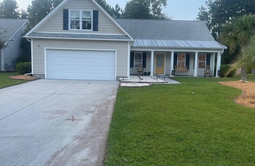 Wilmington House | Your home away from home!