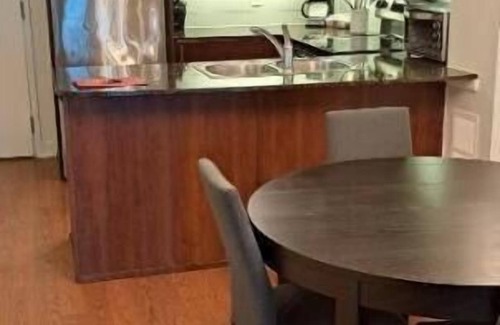 Yonge-Eglinton House | Your Home Away from Home in Midtown Toronto
