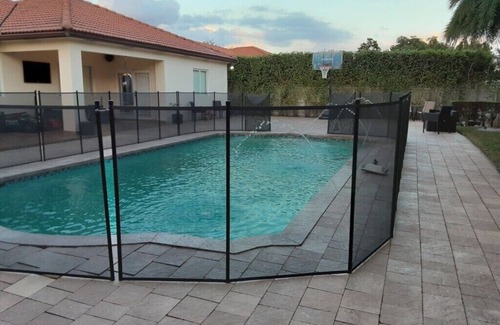 Miami Lakes House | Your home away from home