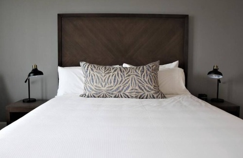 Winters House | Your Home Away From Home! Free Parking, Pet-Friendly Property