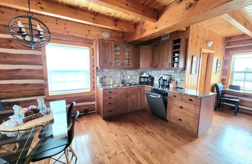 Drummond-North Elmsley House | Your Home Away From Home