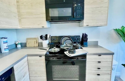 Downtown Des Moines Apartment | Your home away from home