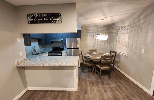 Pebble Hills Park House | Your Home In Pebble Hills & Yarbrough