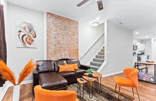 Olde Towne East House | Your Lovely Escape near Downtown Columbus