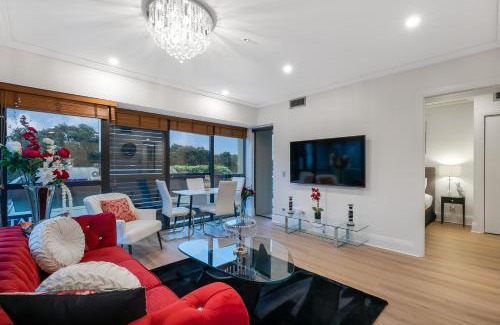 Auckland Central Business District Apartment | Your Next Viaduct Getaway!