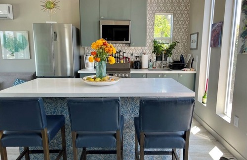 La Mesa House | Your own Suburban Oasis!