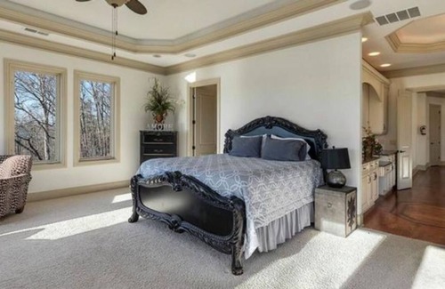Gainesville Other | Your perfect home away from home with EVERYTHING for which one can ask.