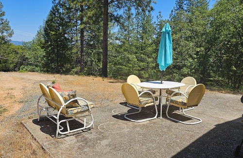 Colfax Cottage | Your Perfect Nature Getaway: Secluded Cottage in the Sierra Foothills