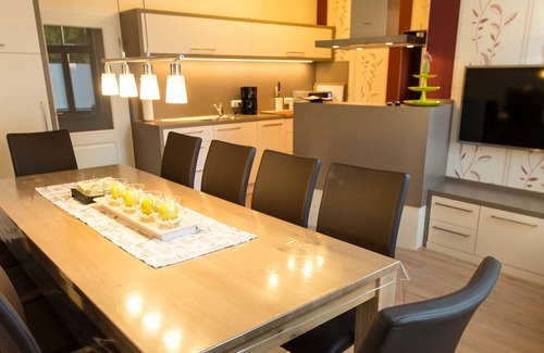 Muritz House | Your personal lake time - up to 10 people all inclusive on Lake Malchow.