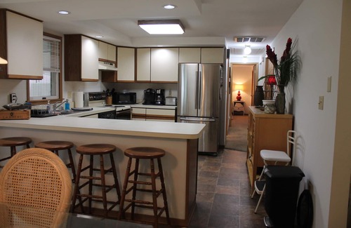 Rehoboth Beach House | YOUR place at the BEACH, just bring your flip flops!