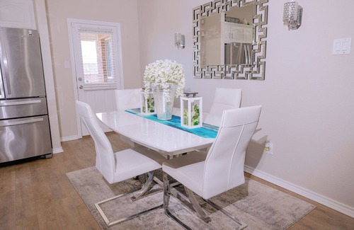 Edgecliff Village House | Your Private Haven