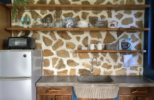 Valencia Apartment | Your Private Love Nest with Stunning Mountain Views, Infinity Pool, Sauna