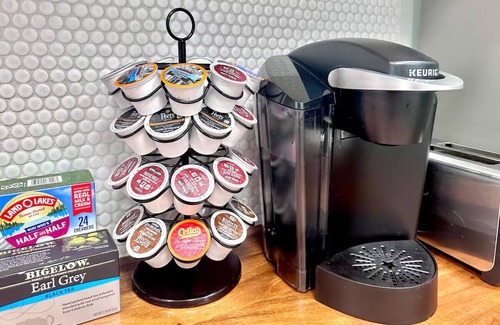 Eastside House | Your Savannah Pop Photo Booth+Walk to Froyle Park