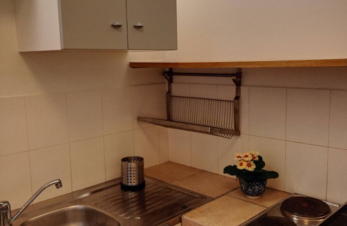 Riou - Petit Juas - Av de Grasse Apartment | Your studio10 minutes to the famous Forville Market and to the beach!
