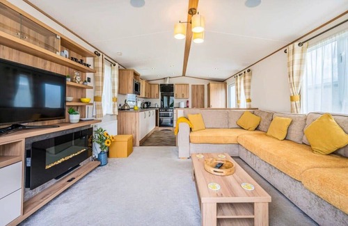Pevensey Ski Chalet | Your Ultimate Holiday Rental at Pevensey Bay