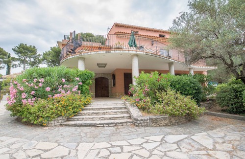 Sanary-sur-Mer Villa | Your villa, for 2. with swimming pool in Sanary Jardin et Piscine