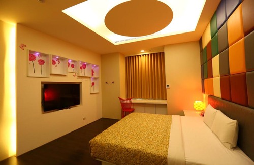 Nantun District Hotel | Yuan Chyau Motel