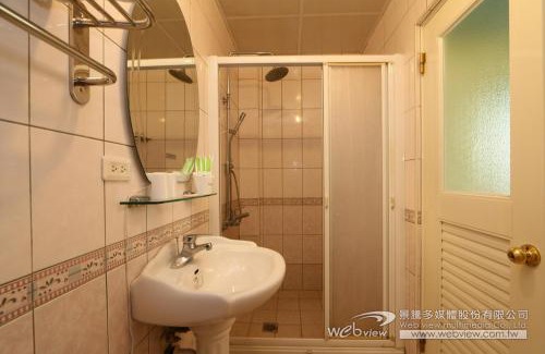 Shoufeng House | Yuan Qiwu Homestay