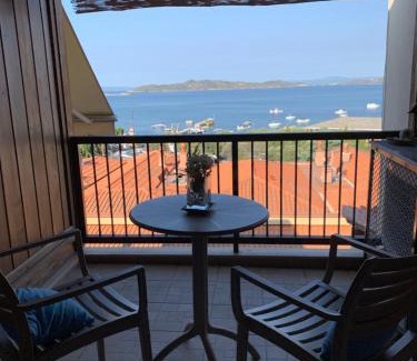 Ouranoupoli Apartment | Yulia Guest House
