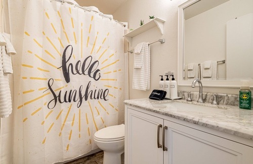 Yuma House | Yuma Sunshine House l 4 mi. to Col. River! POOL w/slide! Sleeps 10! 4B/2B