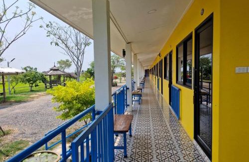 Phitsanulok Resort | Yungthong Baan Suan Resort