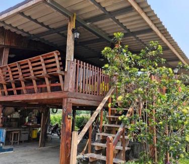 Phitsanulok Resort | Yungthong Baan Suan Resort