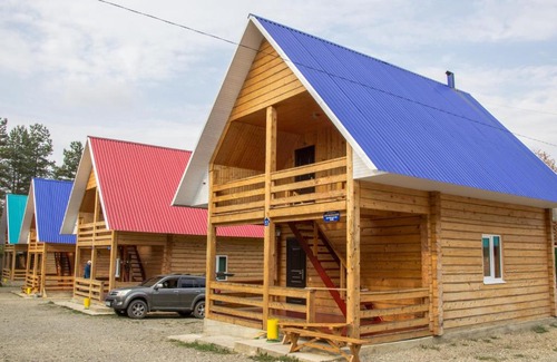 Kamennomostskiy House | Yut Camping