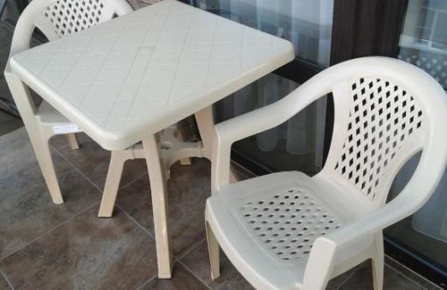 Loo House | Yuzhnaya Rapsodiya Guesthouse