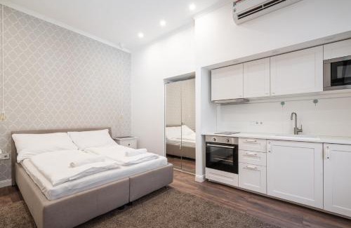Terezvaros Apartment | Z32 - Central & Chic - Stylish Stay by BQA