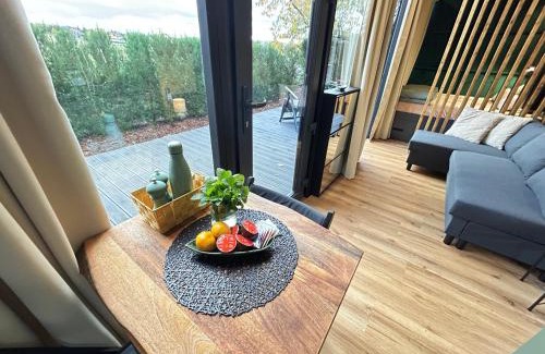 Hradistko House | Za Zrcadlem