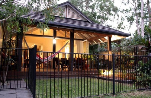 Mission Beach Apartment | Zama - Wongaling Beach - Beachfront Townhouse