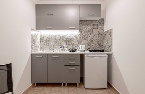 Agios Sostis Hotel | Zante Riva Studios