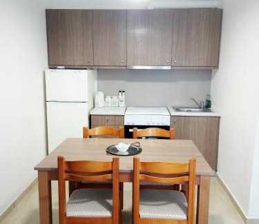 Kastri Apartment | Zea Waves apartments