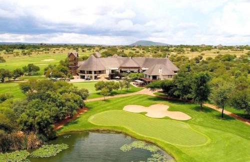 Leeupoort Villa | Zebula Golf and Wildlife Estate - Bushveld Bliss Pax 14 - Moi Signature Luxury villa