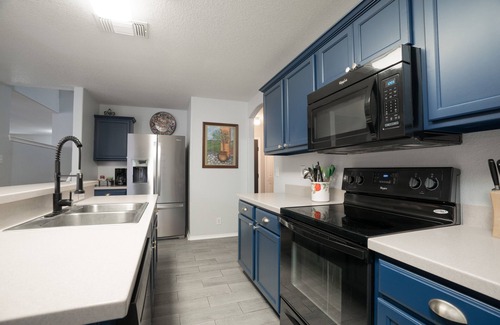 Medical Center District House | ZEN Garden in the Medical Center, close to Fiesta Texas, UTSA & Airport
