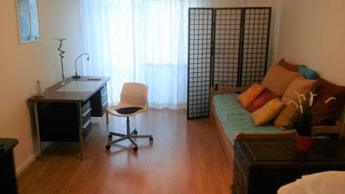 Lisbon Old Town Apartment | Zen Newton Apartment