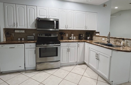 St. Augustine House | Zen Oasis - Heated Pool, Hot Tub, Patio - 10 Mins to the Beach!
