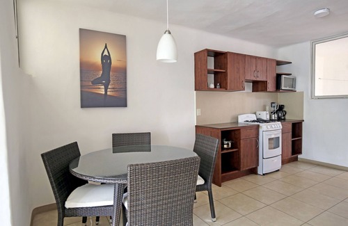 Diaz Ordaz Hotel | ZenHarmony Suites