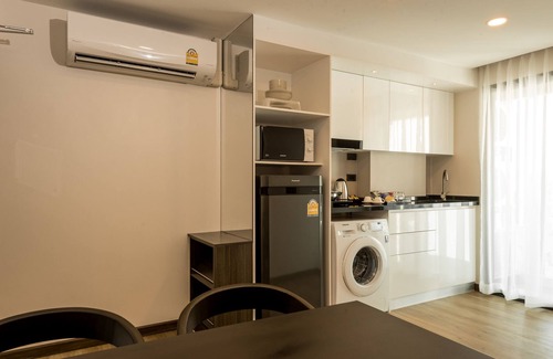 Thung Wat Don Apartment | Zensation The Residence
