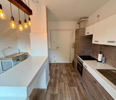 Emmerich Apartment | Zentral, stilvoll, für 4 Personen, familienfreundlich